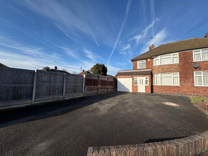 4 Bedroom Semi Detached House For Sale In Gayhurst Close, Leicester, LE3