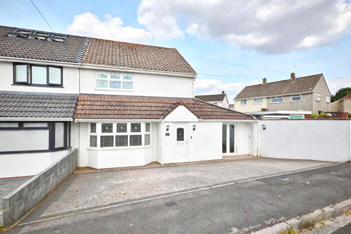 3 Bedroom Semi-Detached House For Sale In Lockemor Road, Bristol, BS13