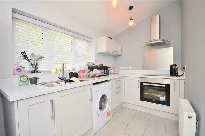 2 Bedroom House To Rent In New Street, Rothwell, Kettering, NN14