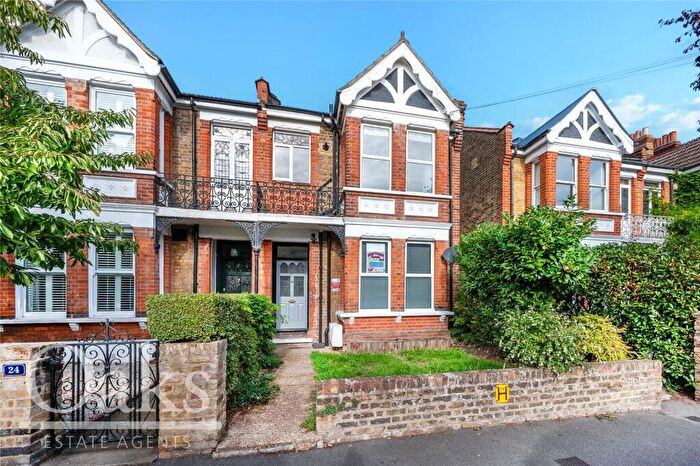 2 Bedroom Apartment To Rent In Sidney Road, Beckenham, BR3