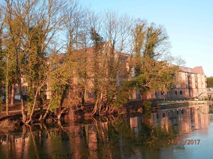 1 Bedroom Apartment To Rent In Little Paxton, PE19