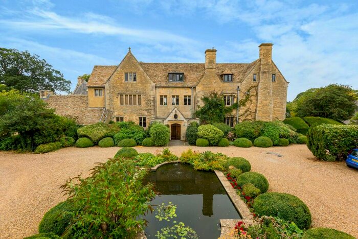 2 Bedroom Apartment For Sale In Filkins, Lechlade, Oxfordshire, GL7