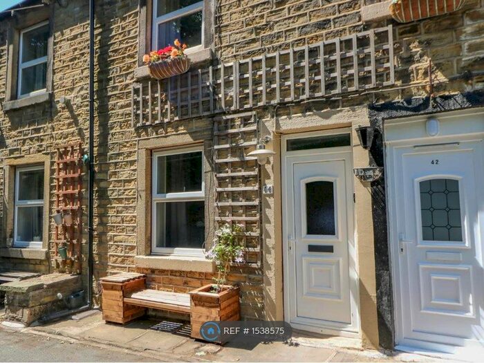 2 Bedroom Terraced House To Rent In Back Lane, Holmfirth, HD9