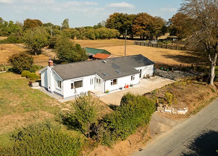 3 Bedroom Farm For Sale In Maesymeillion, Llandysul, SA44