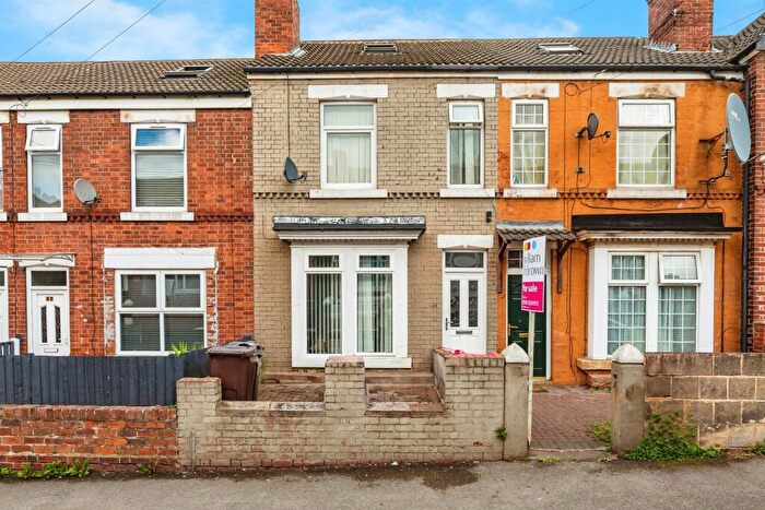 4 Bedroom Terraced House For Sale In Warwick Street, Moorgate, Rotherham, S60