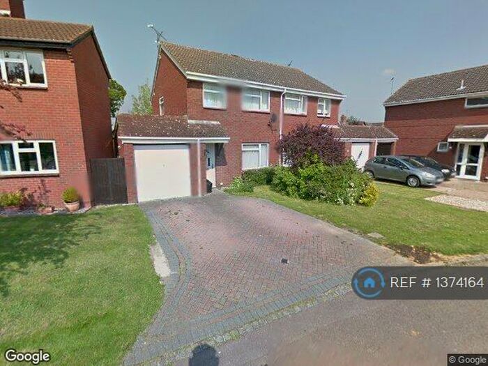 3 Bedroom Semi-Detached House To Rent In Hollym Close, Lower Earley, Reading, RG6