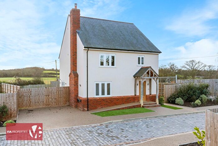 5 Bedroom Terraced House For Sale In Walnut Tree Close, Nazeing, EN9