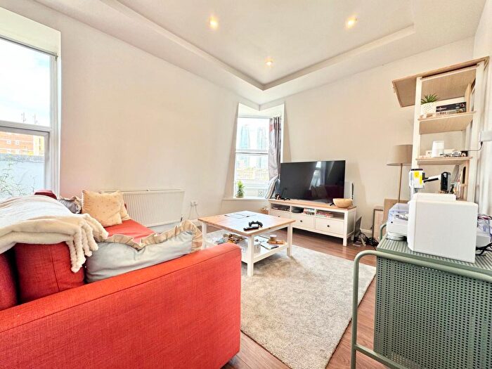 1 Bedroom Flat To Rent In The Cut, SE1