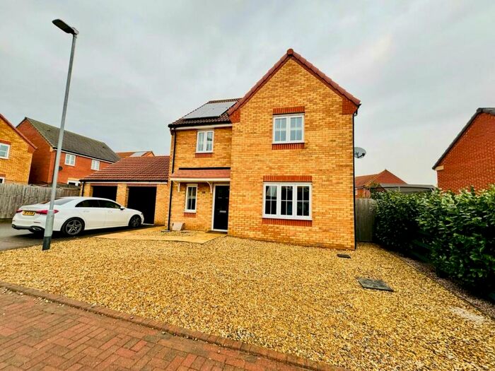 4 Bedroom Detached House To Rent In Witham Crescent, Bourne, PE10