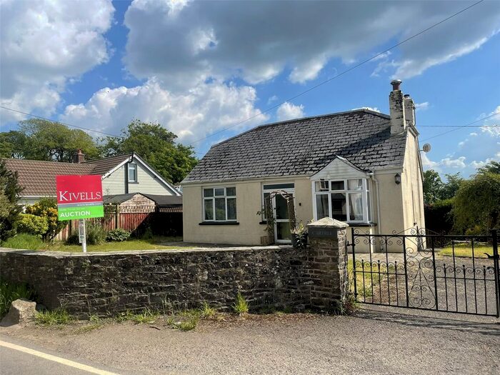 3 Bedroom Bungalow For Sale In Fore Street, Langtree, Torrington, Devon, EX38