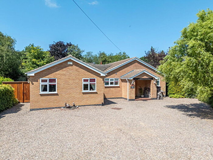 4 Bedroom Detached House For Sale In Leicester Road, Kibworth Harcourt, Leicester, LE8