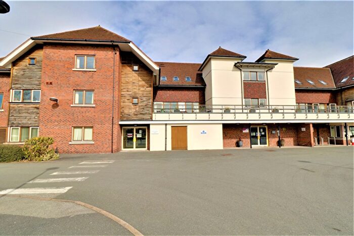 1 Bedroom Flat To Rent In Barton Mews Short Lane, Barton Under Needwood, Burton-On-Trent, Staffordshire, DE13