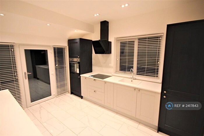 2 Bedroom Bungalow To Rent In Tarnbrick Avenue, Freckleton, Preston, PR4