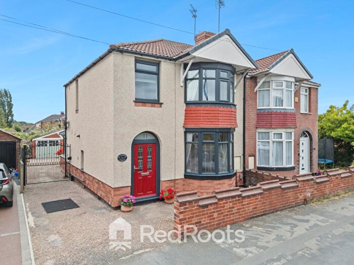3 Bedroom Semi-Detached House For Sale In St. Martins Avenue, Doncaster, South Yorkshire, DN5