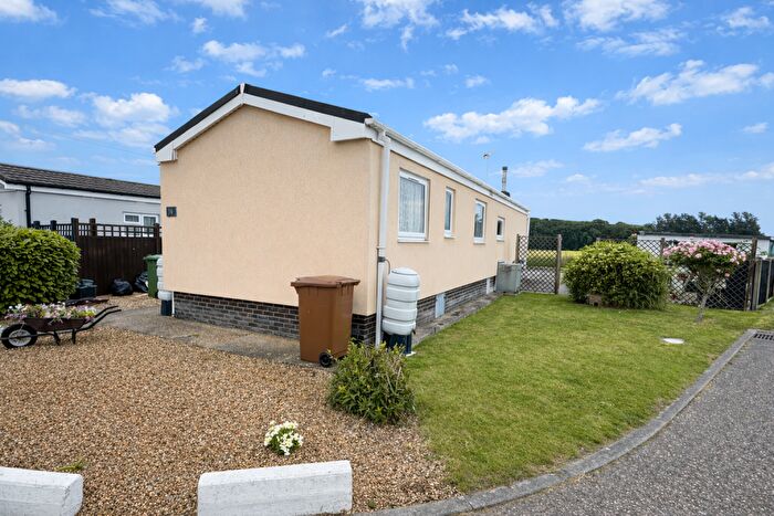 2 Bedroom Park Home For Sale In Woodland View, Stratton Strawless, Norfolk, NR10