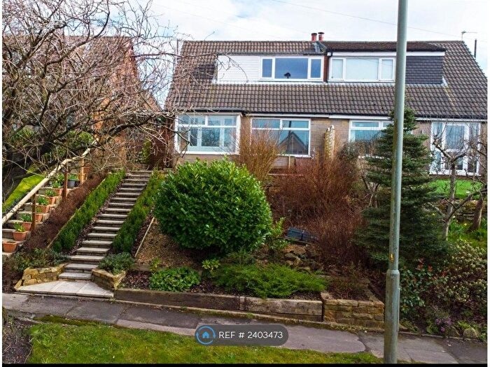 3 Bedroom Semi-Detached House To Rent In Pole Lane, Darwen, BB3