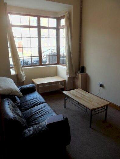 6 Bedroom Terraced House To Rent In Alton Road, Selly Oak B29