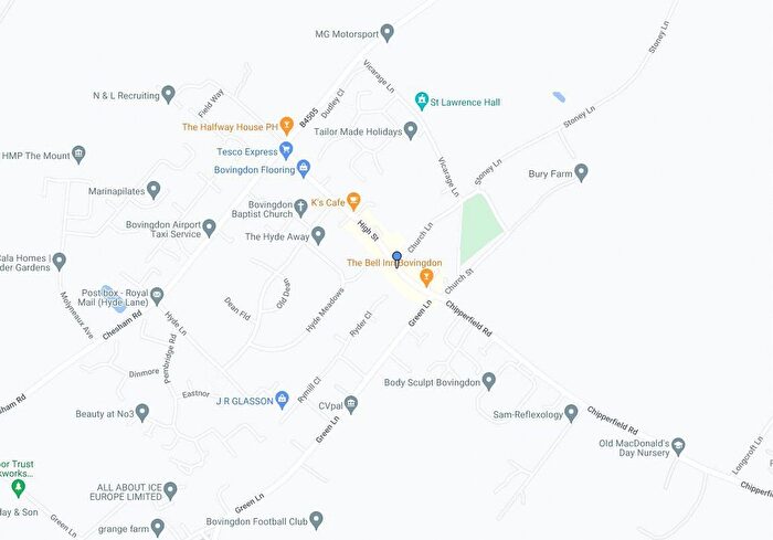 1 Bedroom Flat To Rent In High Street, Bovingdon, Hemel Hempstead, Hertfordshire, HP3