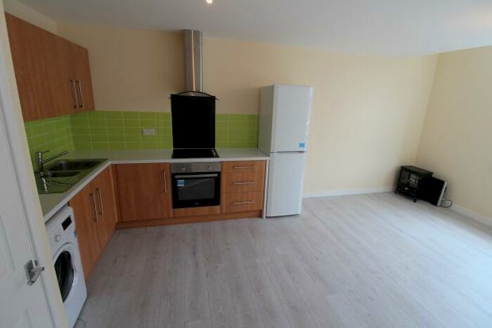 1 Bedroom Flat To Rent In Broadway Treforest, CF24