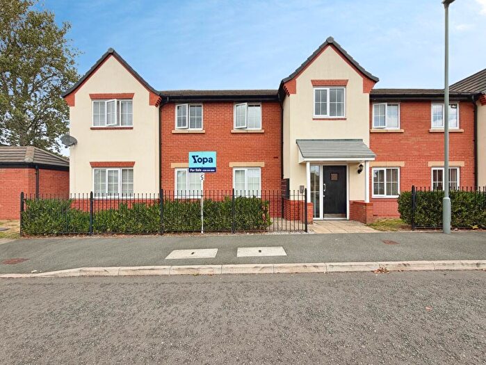2 Bedroom Flat For Sale In Faith Grove, Liverpool, L36