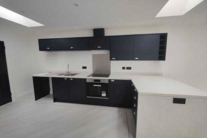 2 Bedroom Property To Rent In Hill Street, Cannock, WS12