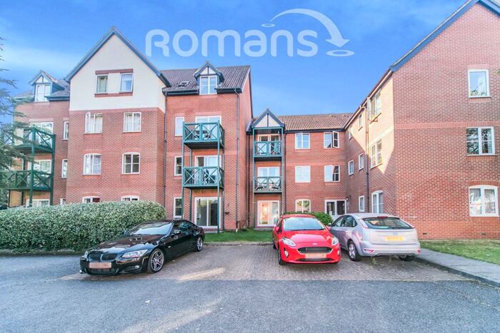 2 Bedroom Apartment To Rent In Admirals Court, Rose Klin Lane, RG1