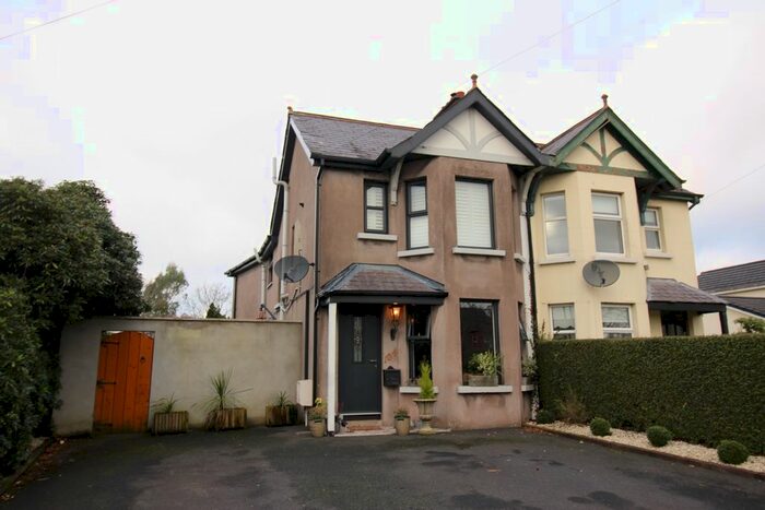 3 Bedroom Semi-Detached House For Sale In Hillsborough Road, Lisburn, County Antrim, BT28