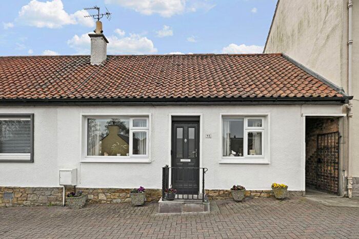 2 Bedroom Semi-Detached House For Sale In Main Street Pathhead, EH37