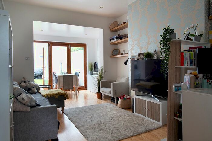 1 Bedroom Flat To Rent In Wilbury Avenue, Hove, BN3