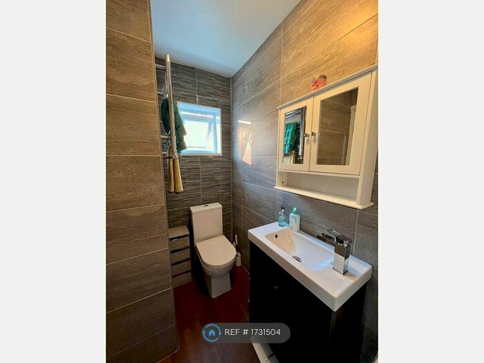 1 Bedroom Flat To Rent In East Ham, London, E6