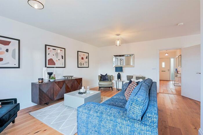 4 Bedroom Detached House For Sale In Newlands Road, Rottingdean, Brighton, BN2