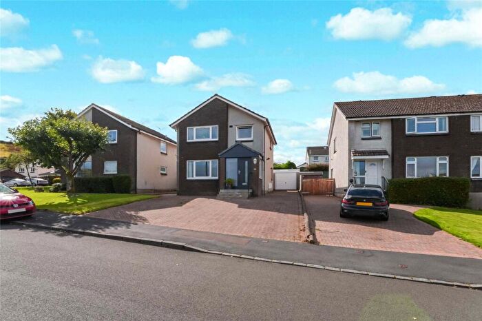 3 Bedroom Detached House For Sale In Middlepenny Road, Langbank, PA14