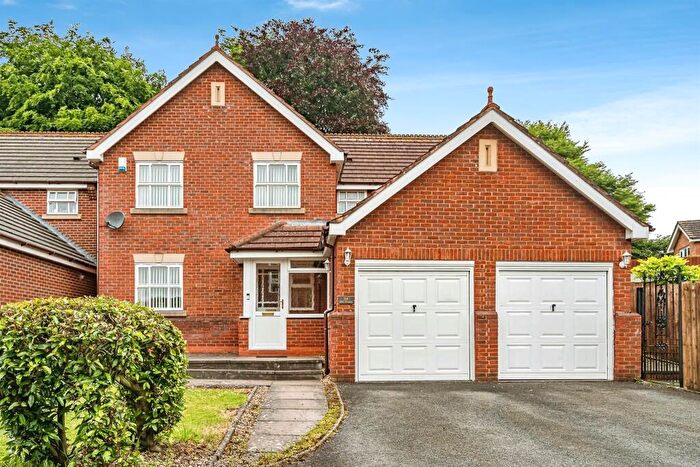 4 Bedroom Detached House For Sale In Priory Close, Dudley, DY1