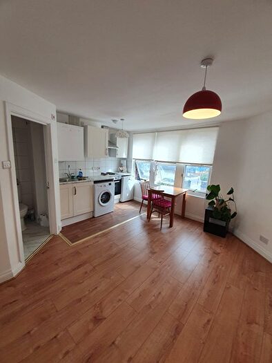 1 Bedroom Flat To Rent In Morning Lane, London, E9