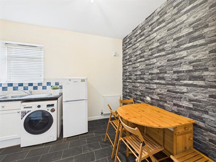 2 Bedroom Flat To Rent In Havelock Street, Loughborougjh - Inc Bills Option, LE11