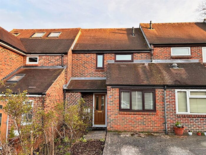 2 Bedroom Terraced House For Sale In The Close, Henley-On-Thames, RG9
