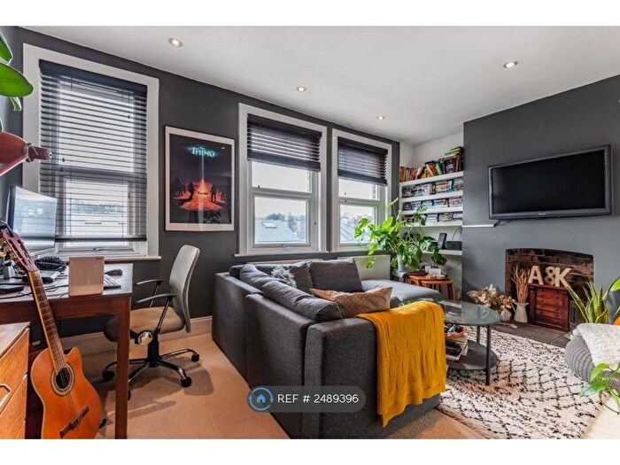 1 Bedroom Flat To Rent In Park Road, London, N8