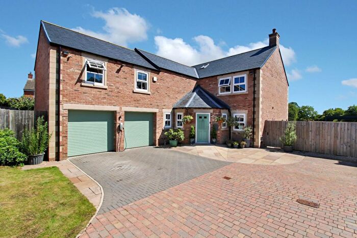 5 Bedroom Detached House For Sale In Beckside, Hackforth, DL8