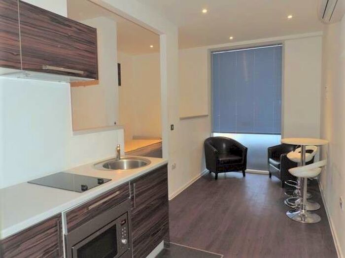 2 Bedroom Studio Flat To Rent In Guildford Park Road Guildford, GU2