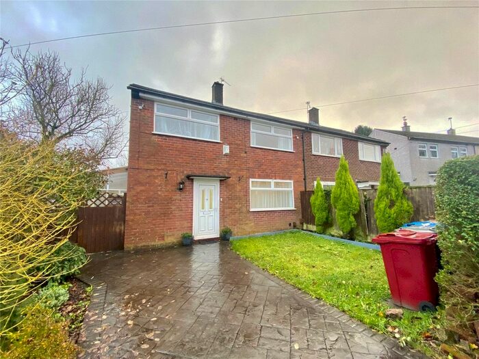 3 Bedroom Semi-Detached House To Rent In Staffa Crescent, Blackburn, Lancashire, BB1