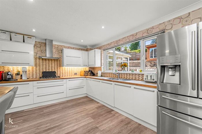 4 Bedroom Detached House For Sale In Woodfield Avenue, Accrington, BB5