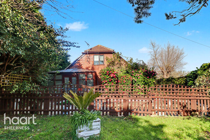 3 Bedroom Detached House For Sale In Bell Farm Lane, Minster, ME12
