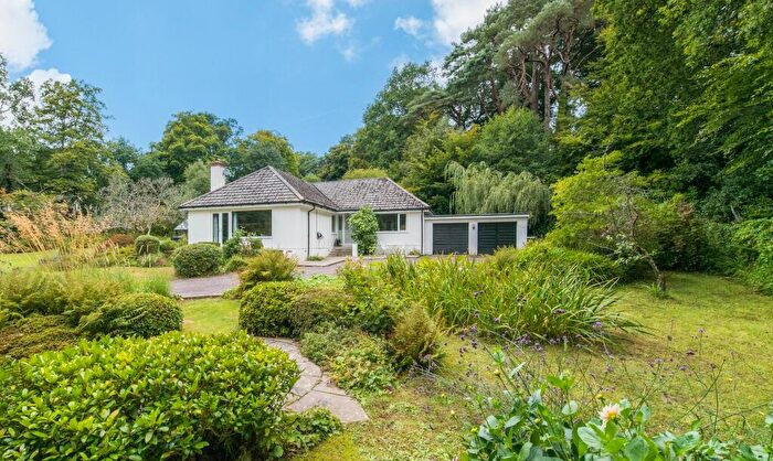 4 Bedroom Detached Bungalow For Sale In Higher Broad Oak Road, West Hill, EX11