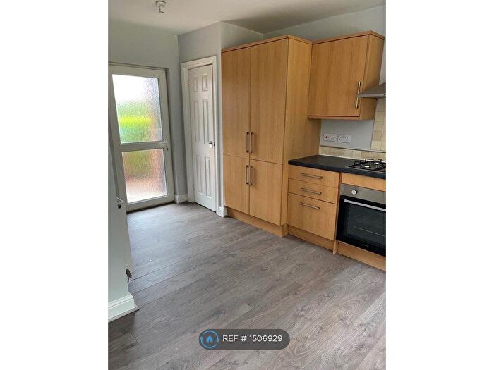 3 Bedroom Terraced House To Rent In Hayfields, Knutsford, WA16