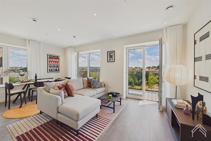 2 Bedroom Apartment To Rent In Aviator Drive, Brent Cross, London, NW2