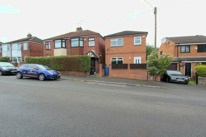 3 Bedroom Detached House To Rent In Seagrave Drive, Sheffield, S12