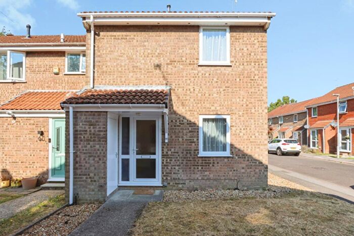1 Bedroom Terraced House For Sale In Bovington Close, Canford Heath, Poole, Dorset, BH17