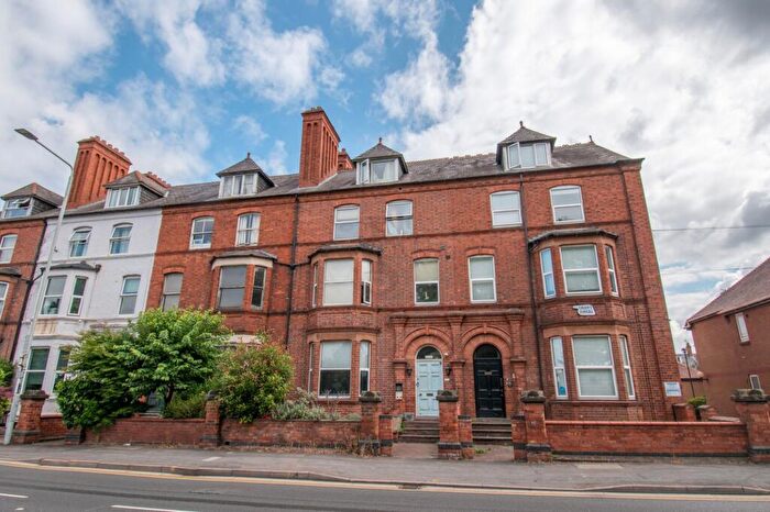 10 Bedroom Terraced House For Sale In Leicester Road, Loughborough, LE11
