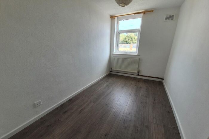 2 Bedroom Flat To Rent In Culworth Court, Coventry, CV6