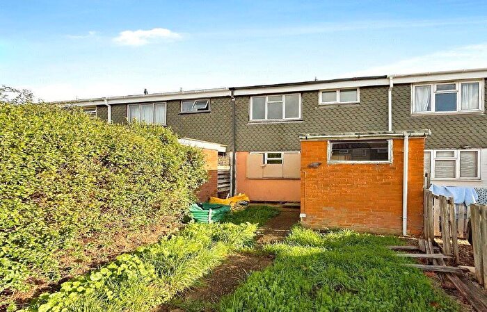 3 Bedroom Terraced House For Sale In Berwick Drive, Bletchley, Milton Keynes, Buckinghamshire, MK3